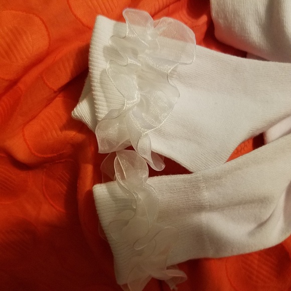 Sz 2-10.5 girls ruffled socks - Picture 4 of 5